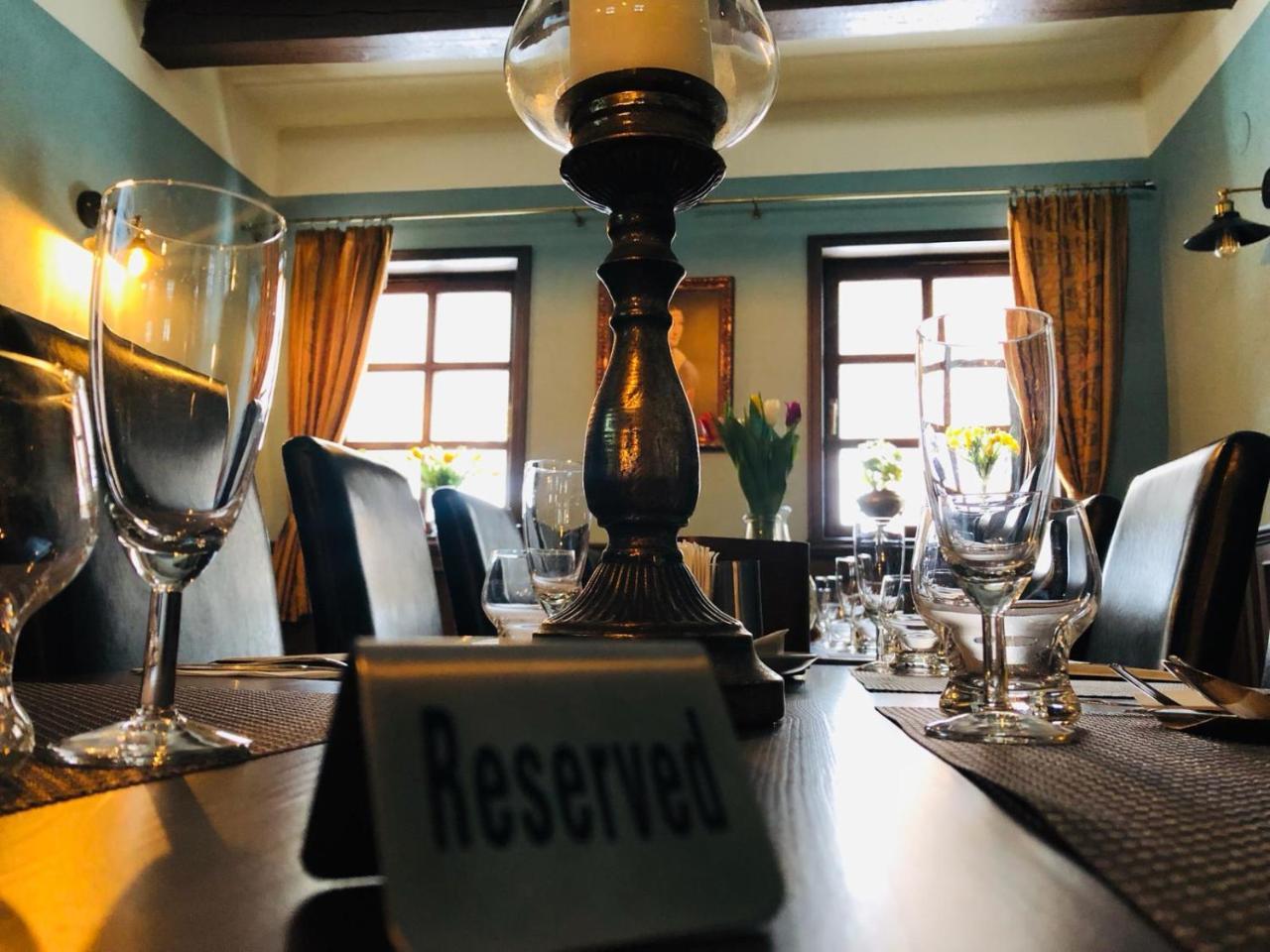 Penzion A Restauracia Hanisberg Krupina المظهر الخارجي الصورة