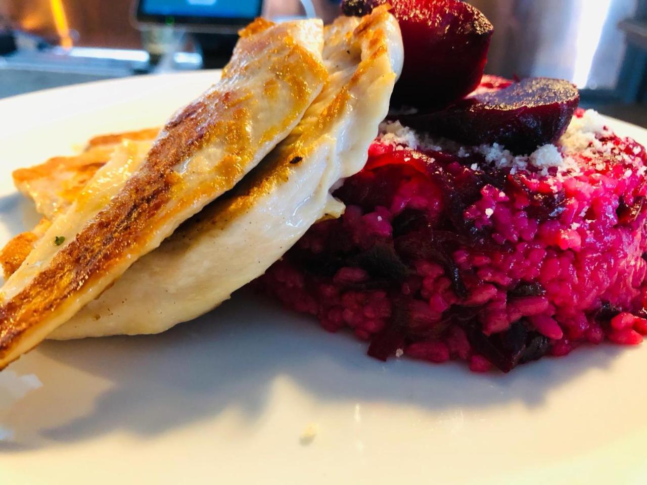 Penzion A Restauracia Hanisberg Krupina المظهر الخارجي الصورة