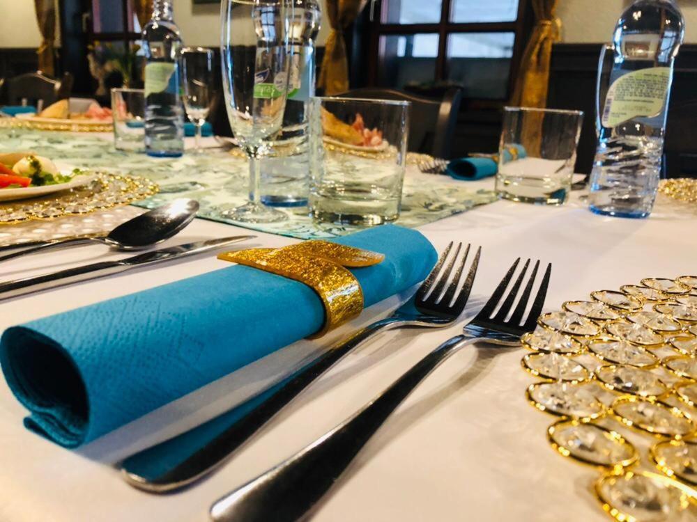 Penzion A Restauracia Hanisberg Krupina المظهر الخارجي الصورة